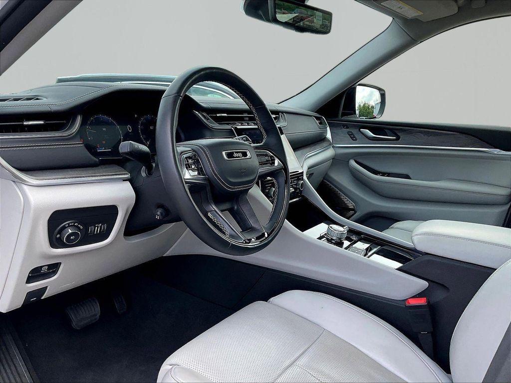 used 2022 Jeep Grand Cherokee L car, priced at $27,602
