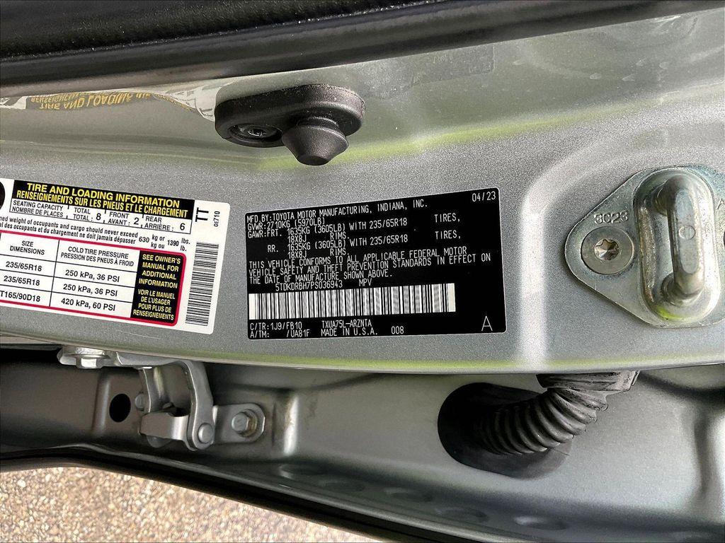 used 2023 Toyota Highlander car, priced at $31,044
