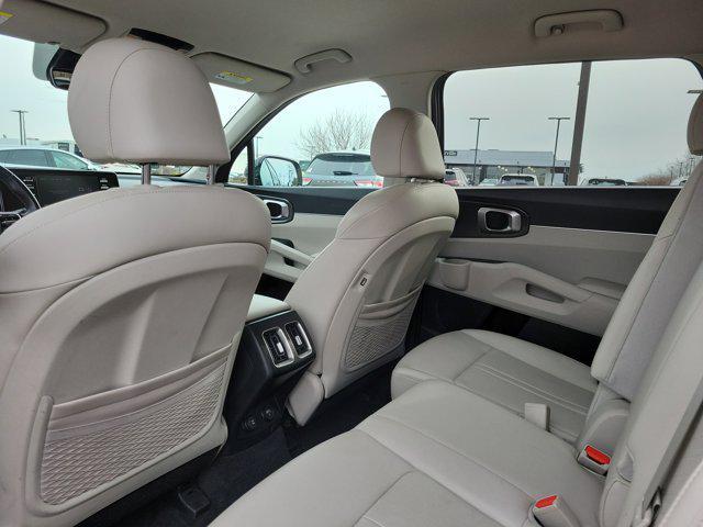 used 2021 Kia Sorento car, priced at $20,893