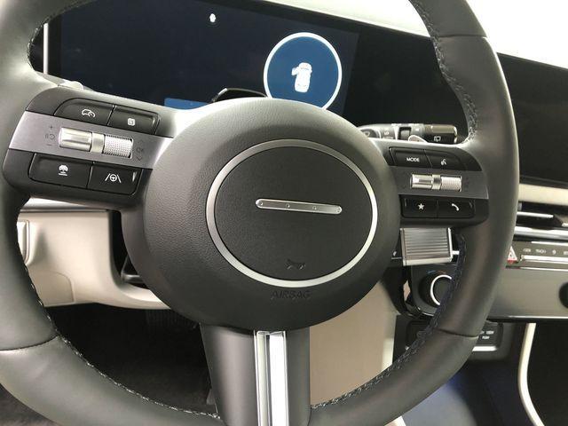 new 2025 Hyundai TUCSON Hybrid car, priced at $41,933