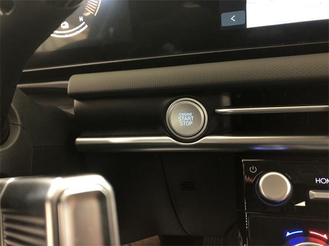 new 2026 Hyundai TUCSON Hybrid car, priced at $34,453