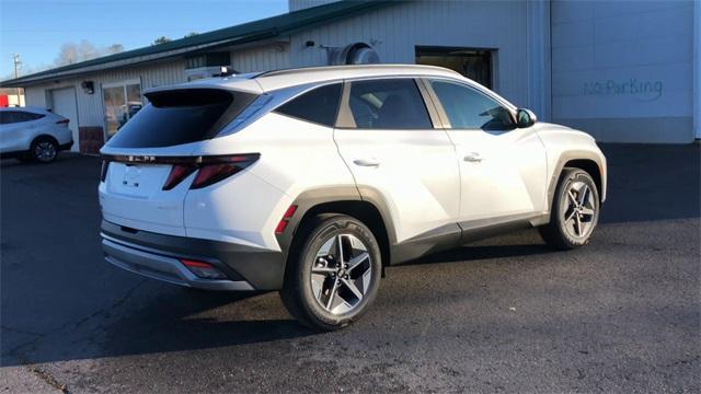 new 2026 Hyundai TUCSON Hybrid car, priced at $34,453