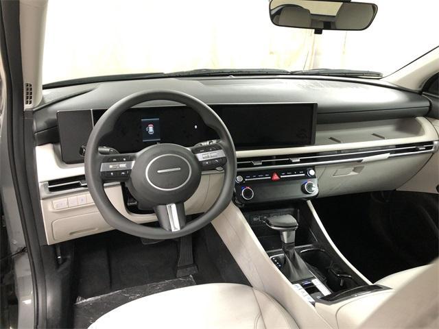 new 2026 Hyundai Tucson car, priced at $32,000