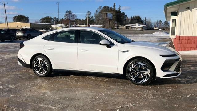 new 2026 Hyundai Sonata car, priced at $31,021