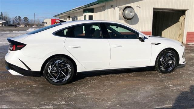 new 2026 Hyundai Sonata car, priced at $31,021