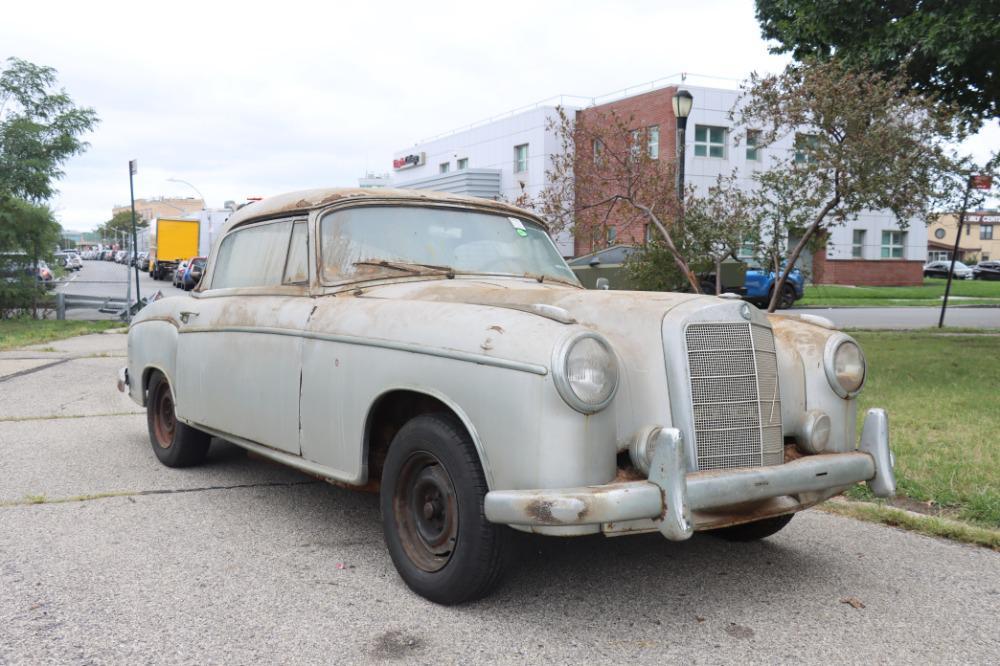 used 1958 Mercedes-Benz 220S car, priced at $17,500
