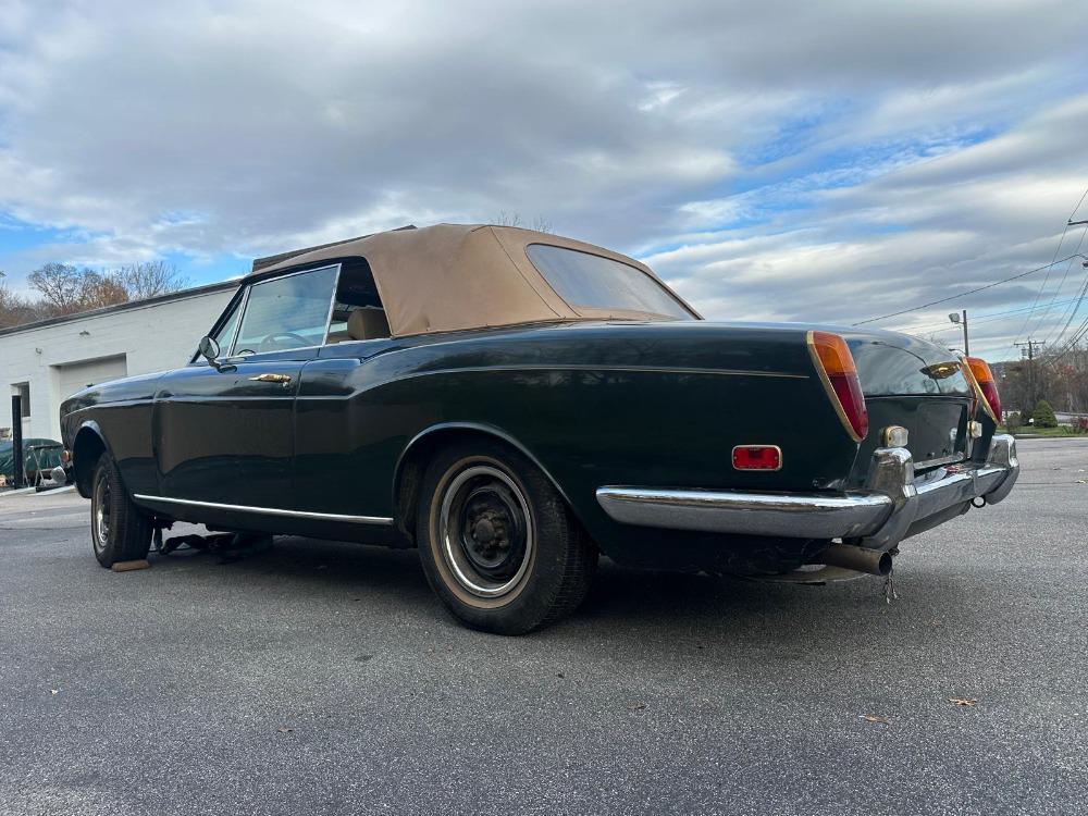 used 1971 Rolls-Royce Corniche car, priced at $17,500