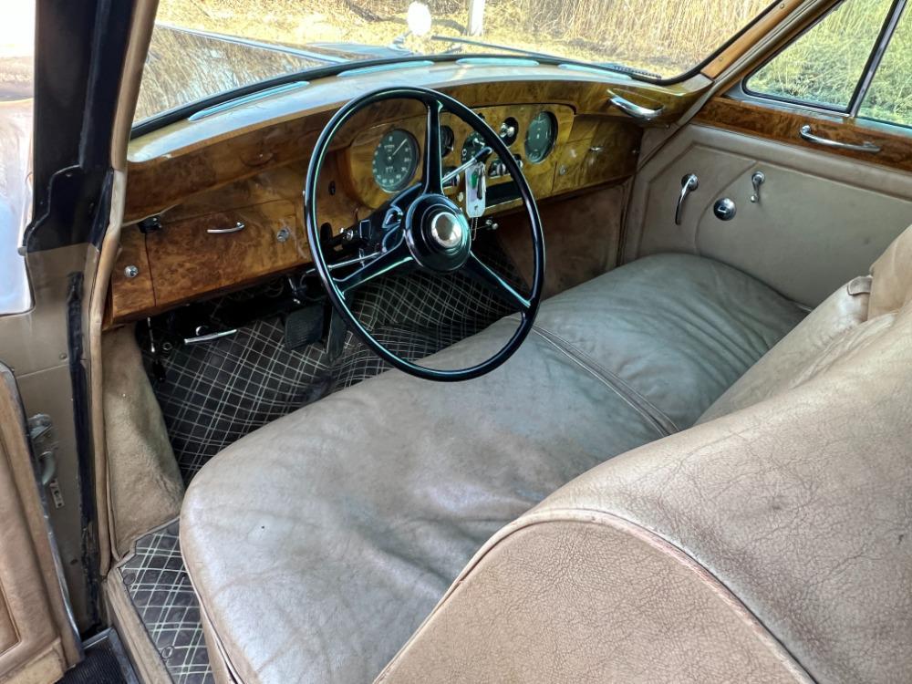 used 1960 Rolls-Royce Phantom V car, priced at $129,500