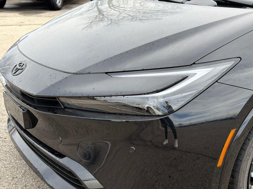 new 2026 Toyota Prius Plug-In Hybrid car, priced at $41,125