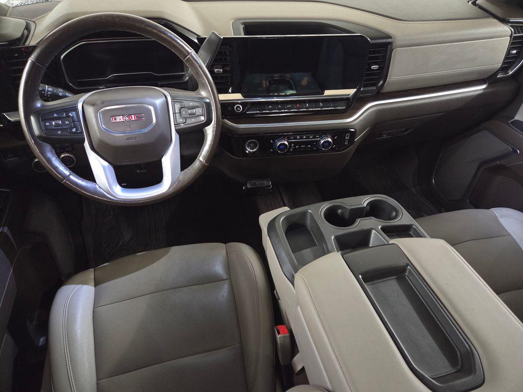 used 2022 GMC Sierra 1500 car, priced at $40,939