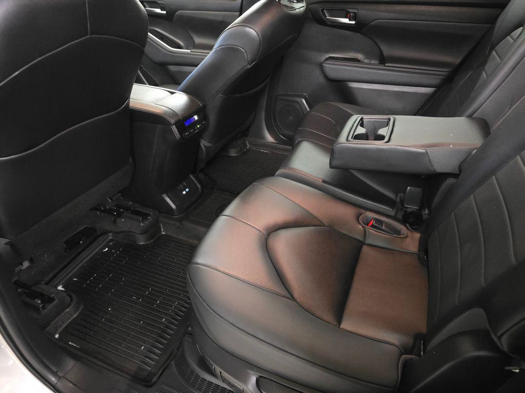 used 2023 Toyota Highlander Hybrid car, priced at $41,495