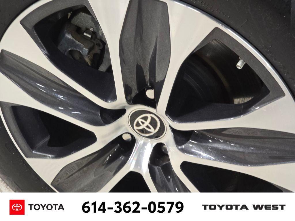 used 2023 Toyota Highlander Hybrid car, priced at $41,495