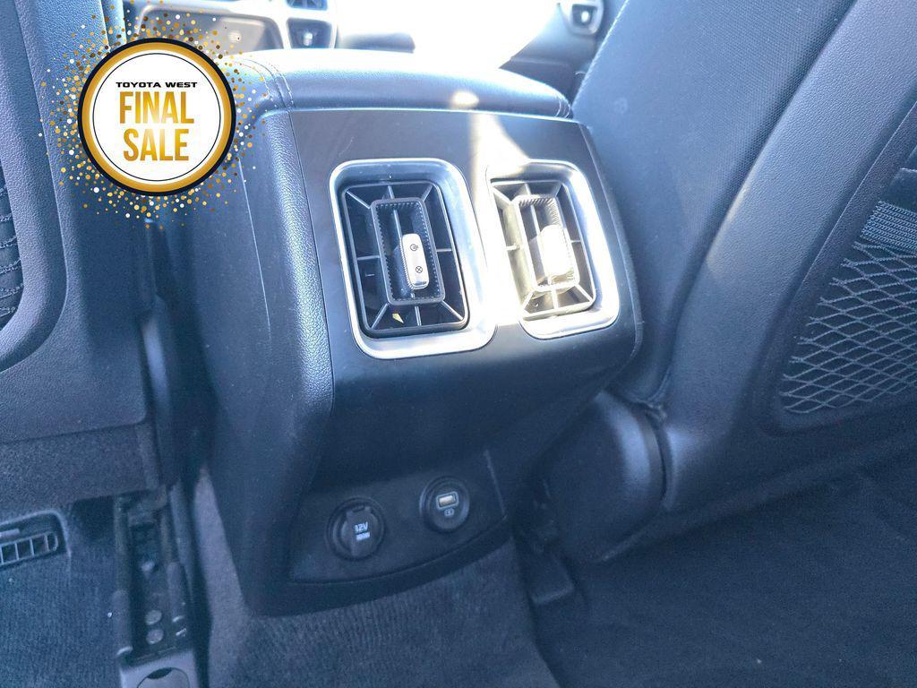 used 2022 Kia Sorento car, priced at $19,595