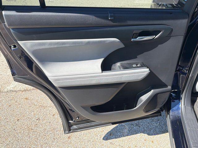 new 2026 Toyota Highlander car, priced at $46,504
