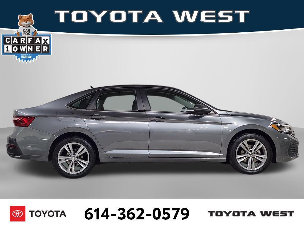 used 2024 Volkswagen Jetta car, priced at $17,495