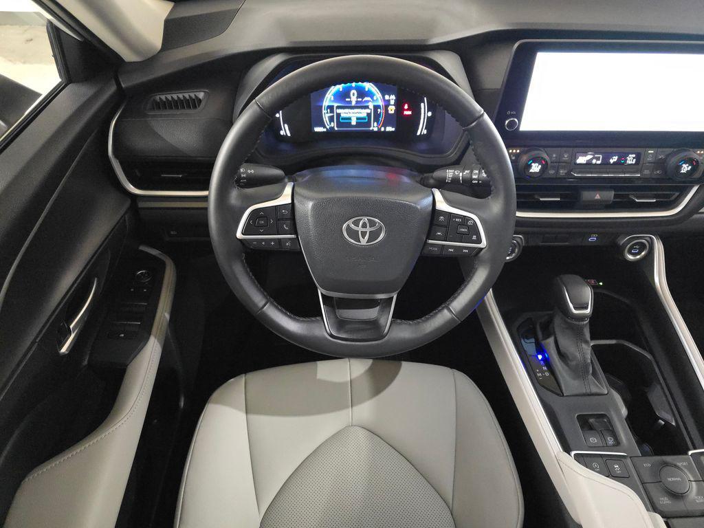 used 2025 Toyota Grand Highlander car, priced at $46,880
