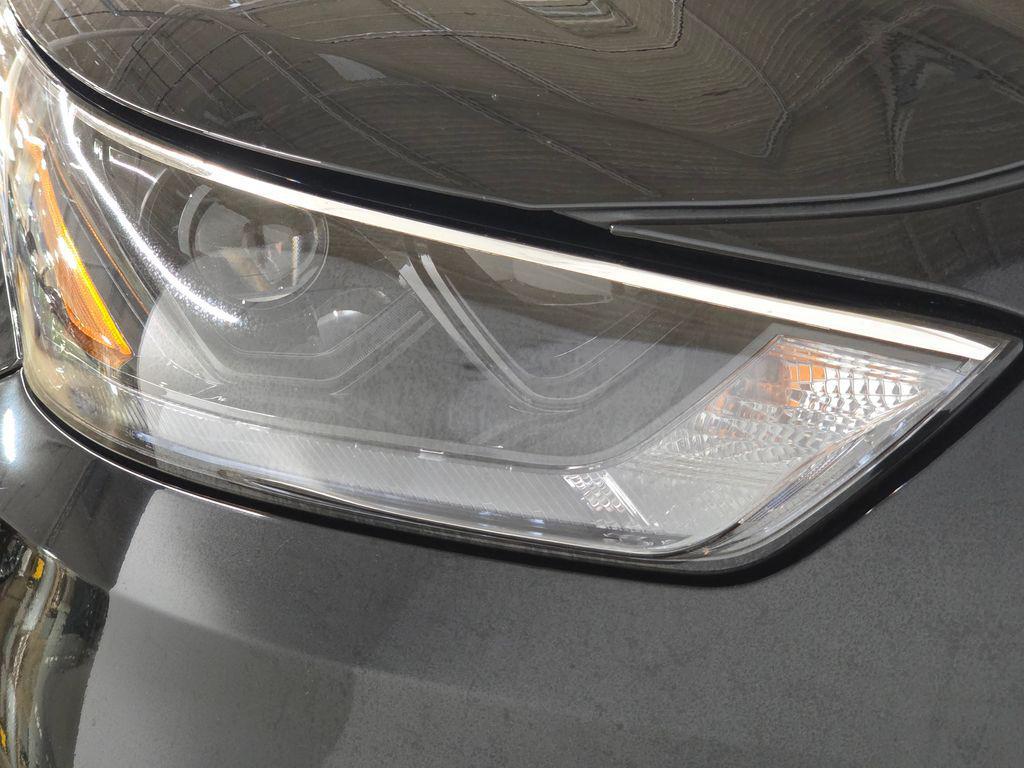 used 2024 Toyota Highlander car, priced at $36,262