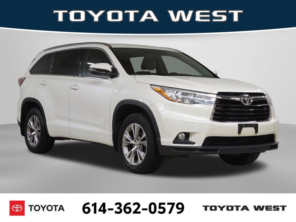 used 2015 Toyota Highlander car, priced at $15,980