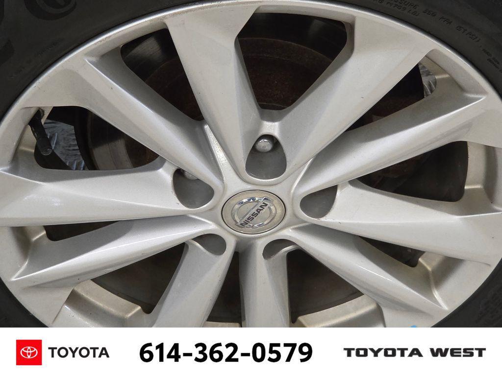 used 2018 Nissan Rogue Sport car, priced at $11,489