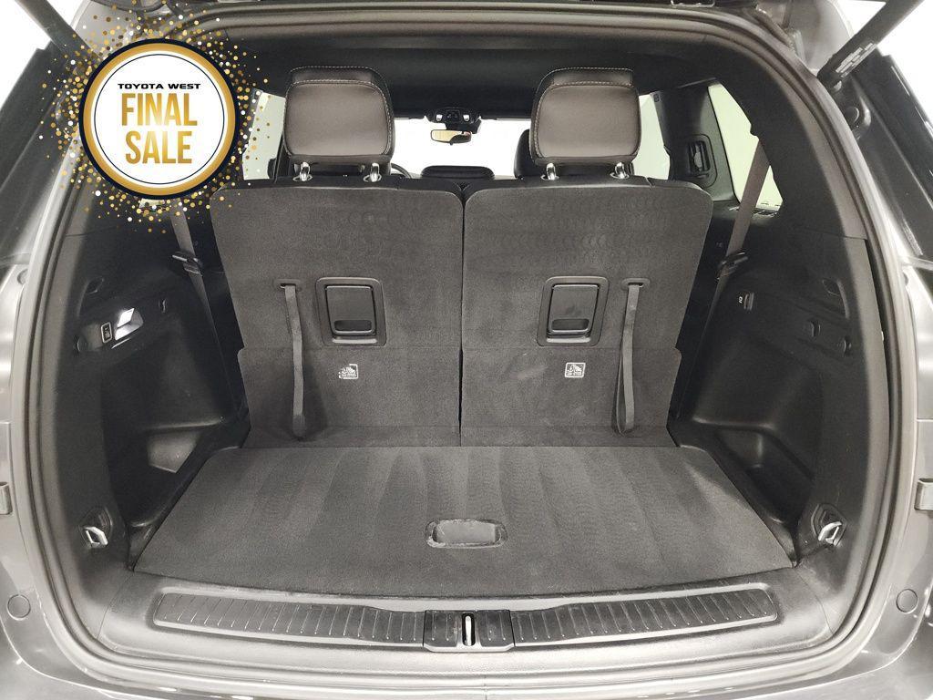 used 2024 Jeep Grand Cherokee L car, priced at $30,895