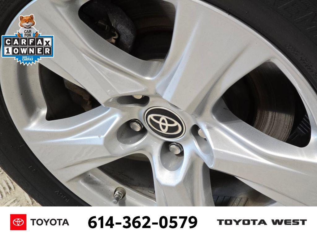 used 2023 Toyota Highlander car, priced at $27,991