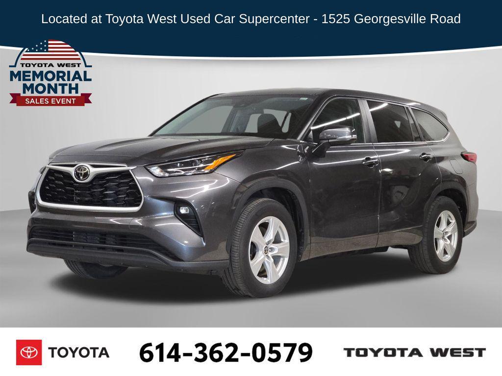 used 2023 Toyota Highlander car, priced at $27,991