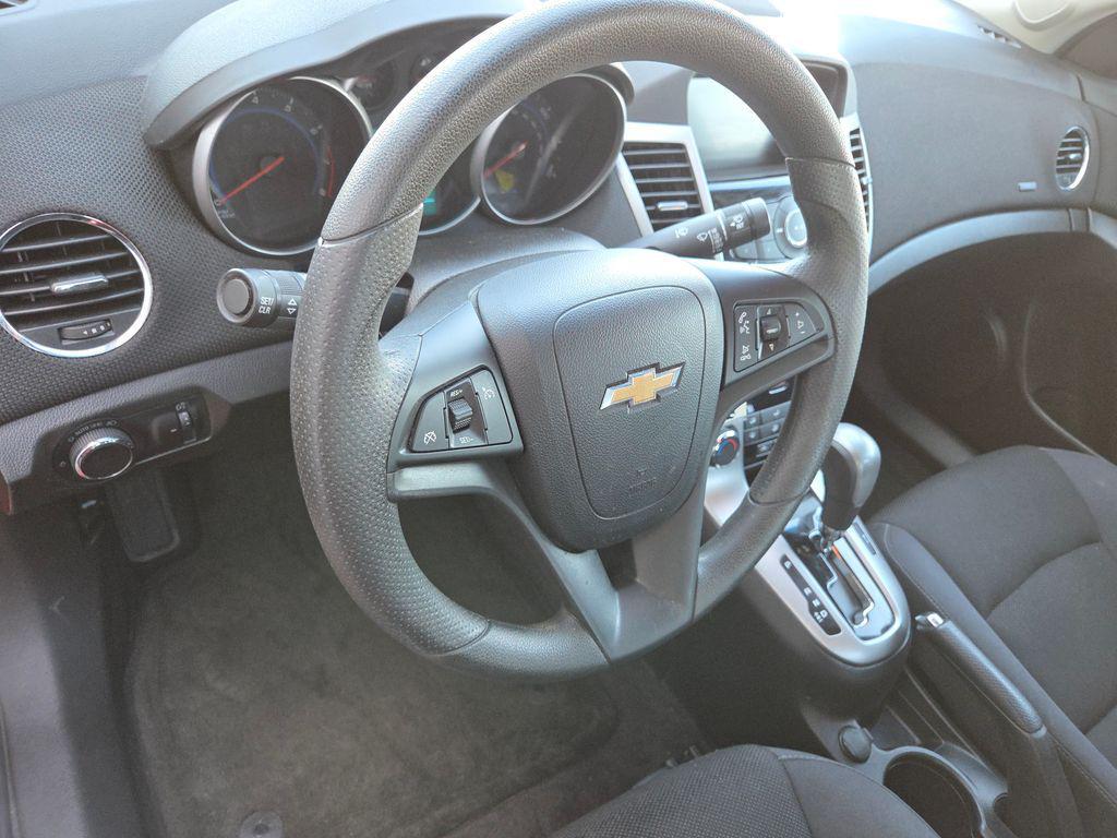 used 2015 Chevrolet Cruze car, priced at $7,670