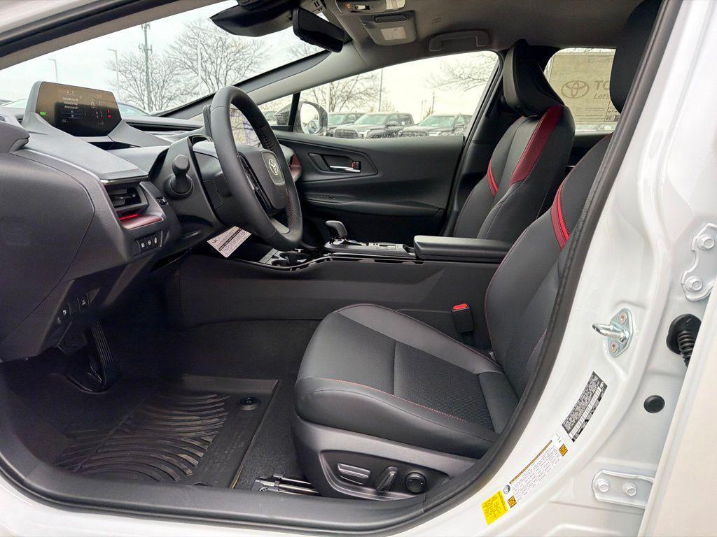 new 2026 Toyota Prius Plug-In Hybrid car, priced at $39,918