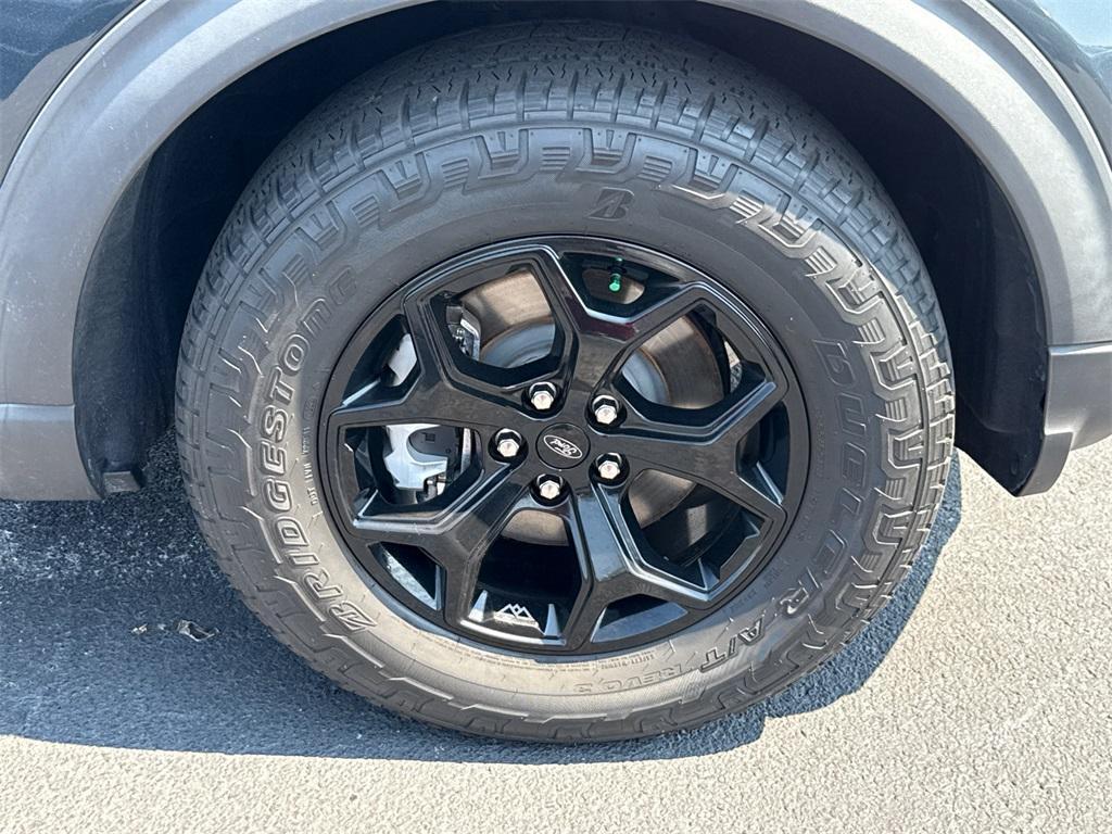 used 2022 Ford Explorer car, priced at $35,783