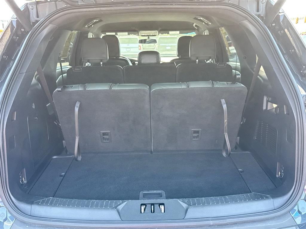 used 2022 Ford Explorer car, priced at $35,783