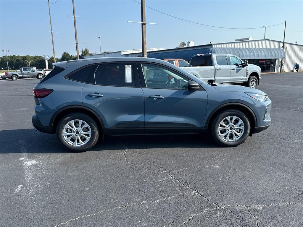 new 2025 Ford Escape car, priced at $26,620