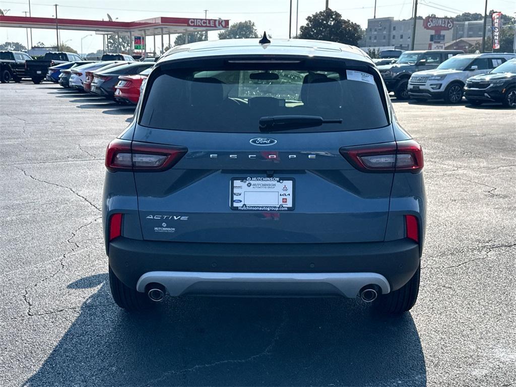 new 2025 Ford Escape car, priced at $26,620
