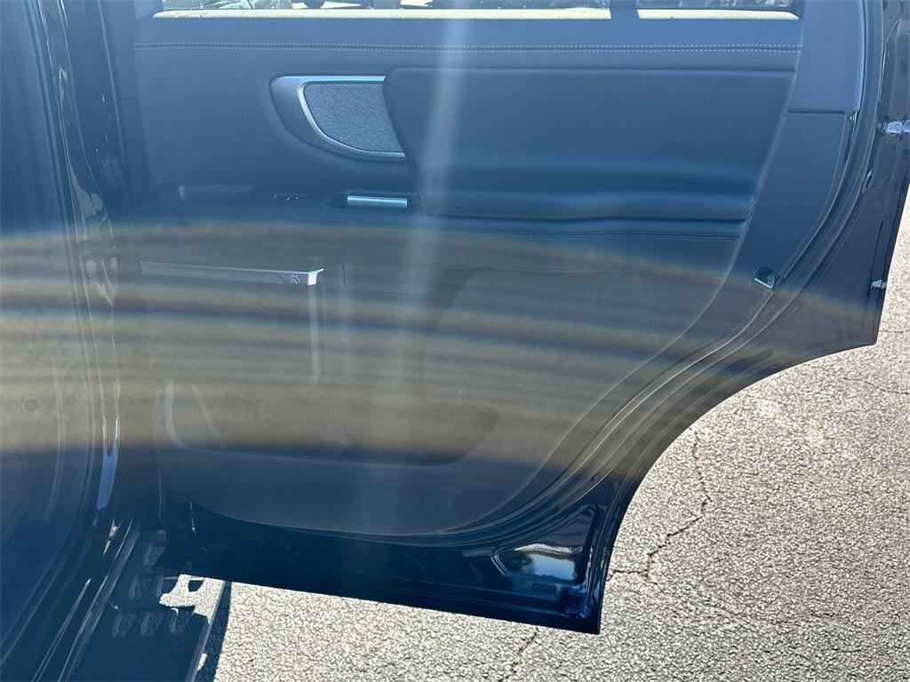 new 2025 Ford Expedition car, priced at $83,785