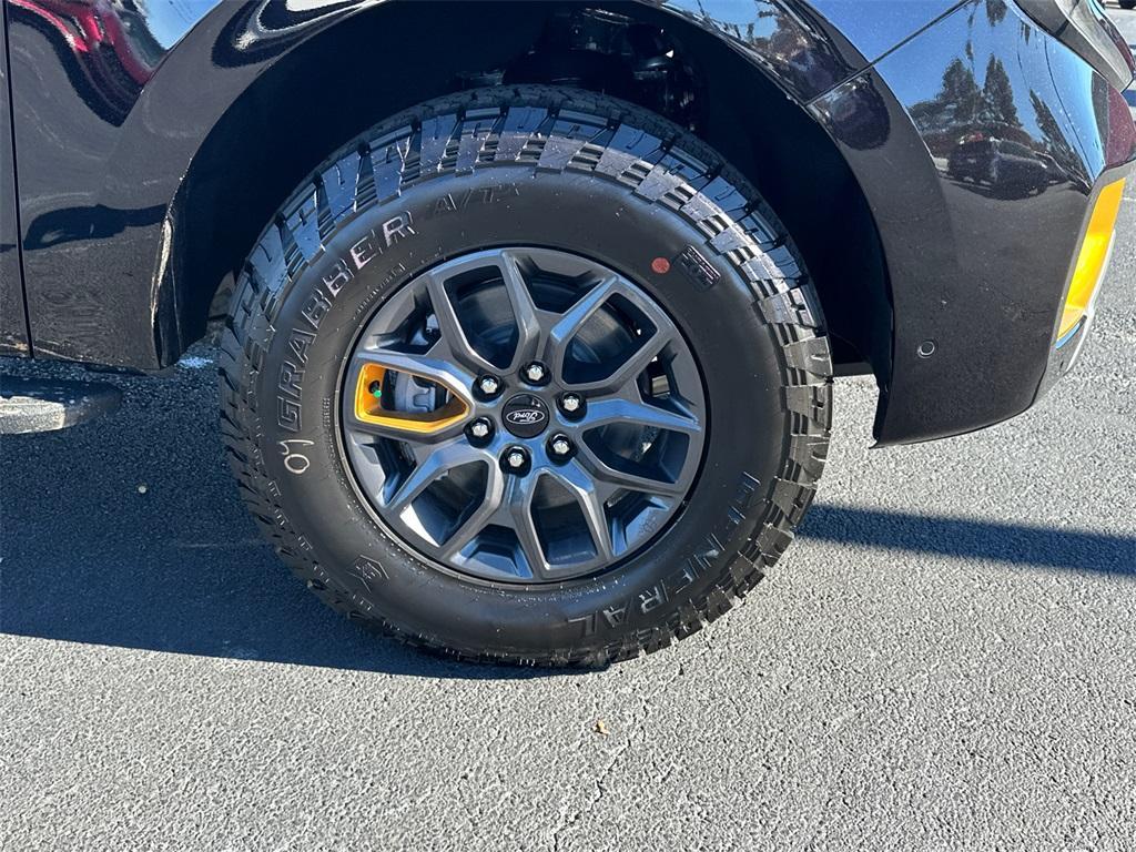 new 2025 Ford Expedition car, priced at $83,785