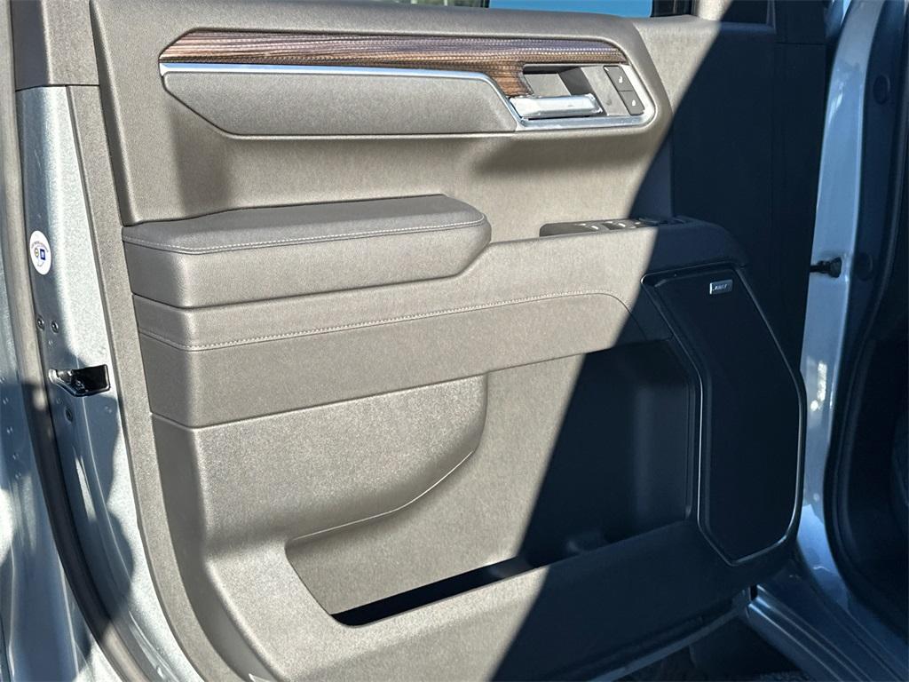 used 2025 Chevrolet Silverado 1500 car, priced at $54,375