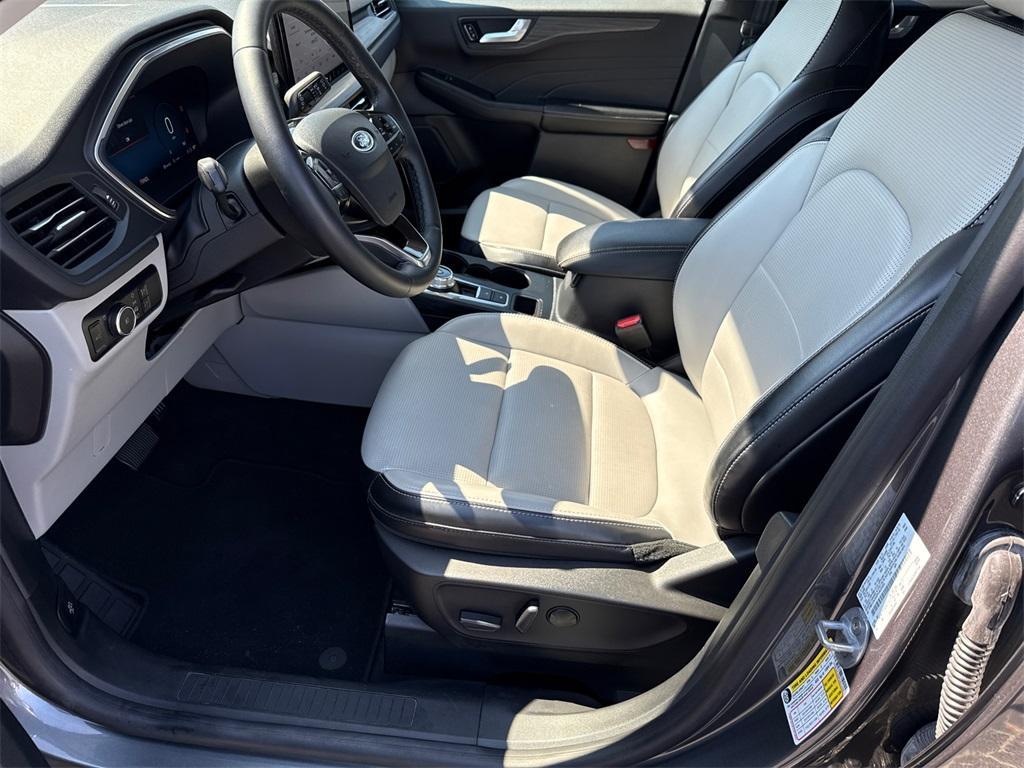 used 2023 Ford Escape car, priced at $27,388