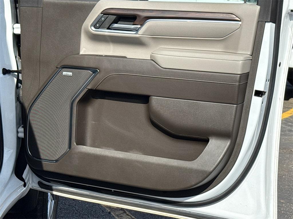 used 2024 GMC Sierra 2500 car, priced at $63,887