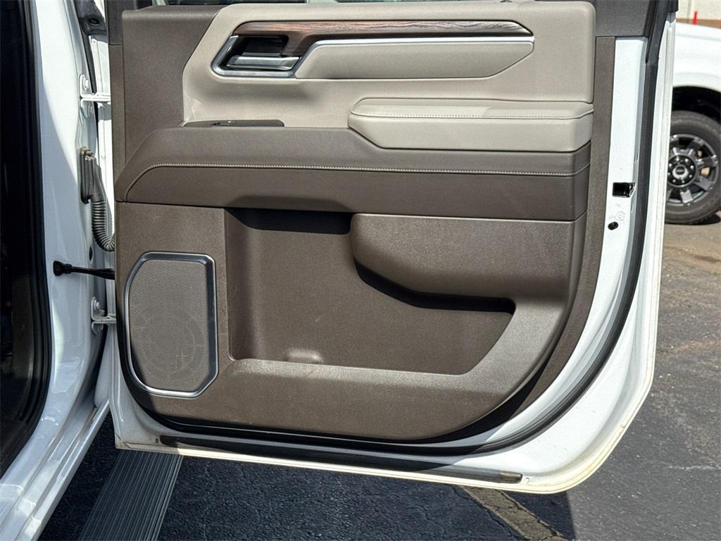 used 2024 GMC Sierra 2500 car, priced at $63,887