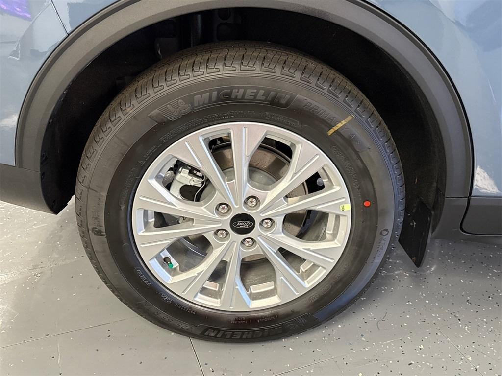 new 2026 Ford Escape car, priced at $29,495