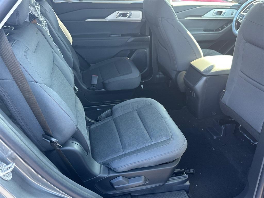 new 2026 Ford Explorer car, priced at $41,685