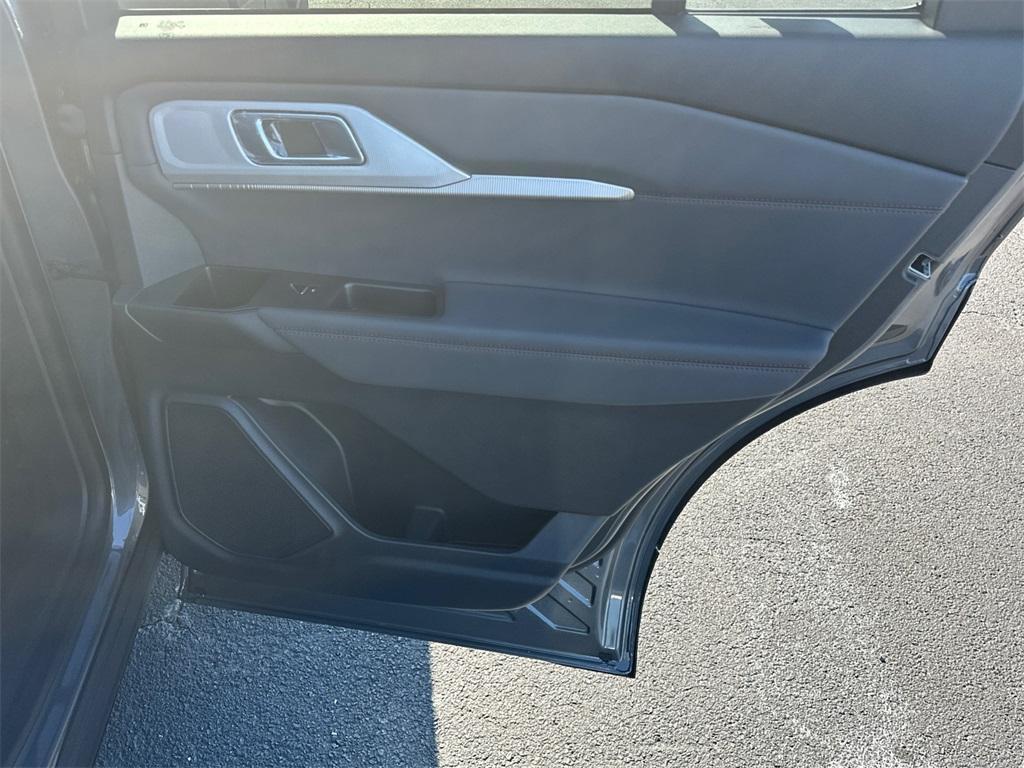 new 2026 Ford Explorer car, priced at $41,685