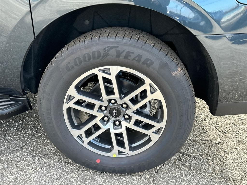 new 2025 Ford Expedition Max car, priced at $73,000
