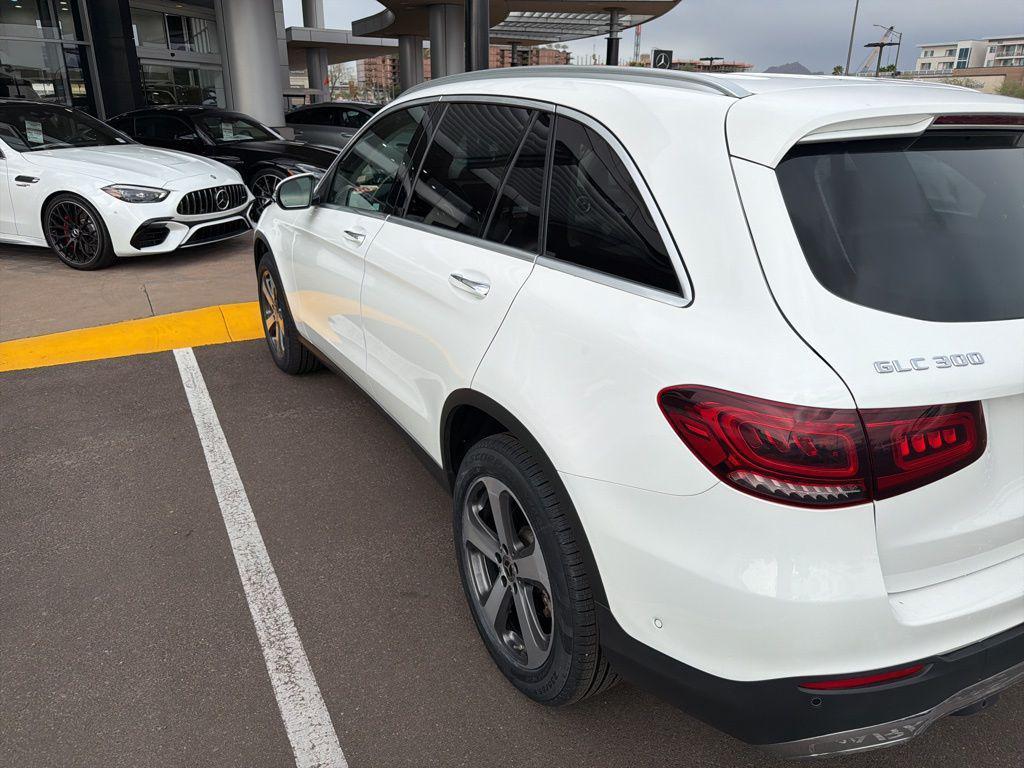 used 2020 Mercedes-Benz GLC 300 car, priced at $25,401