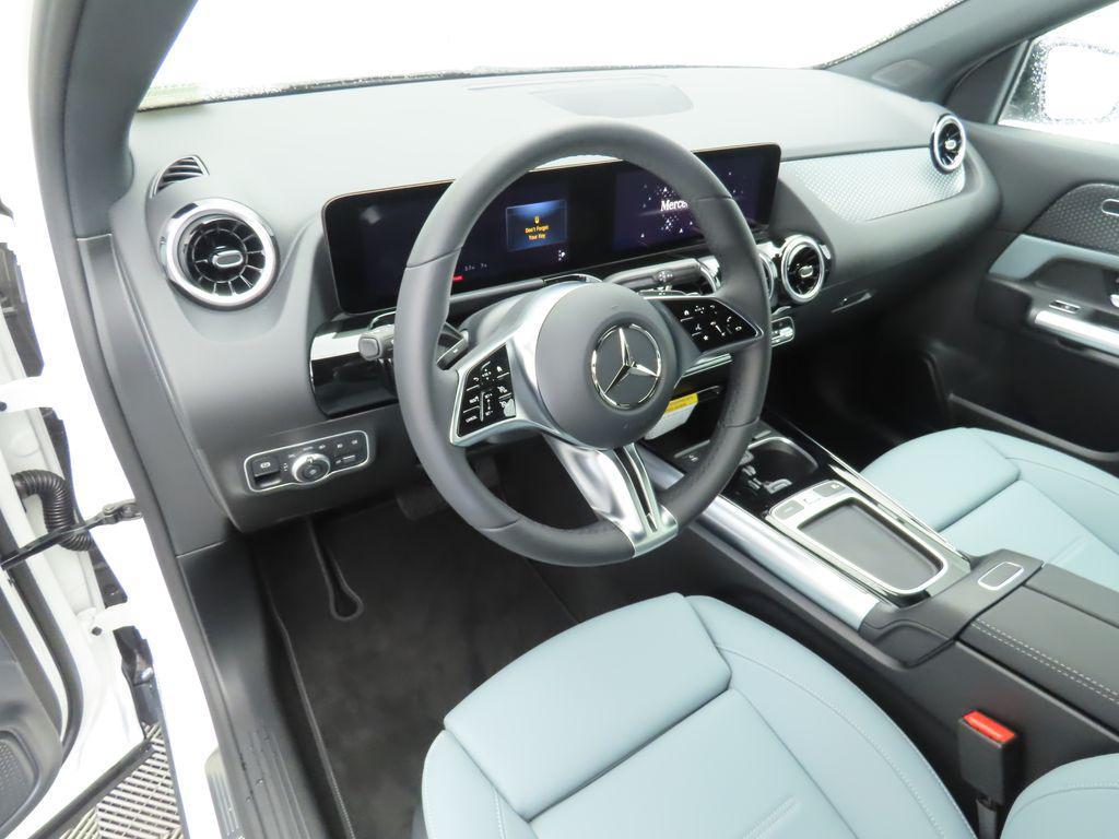 used 2026 Mercedes-Benz GLA 250 car, priced at $41,993