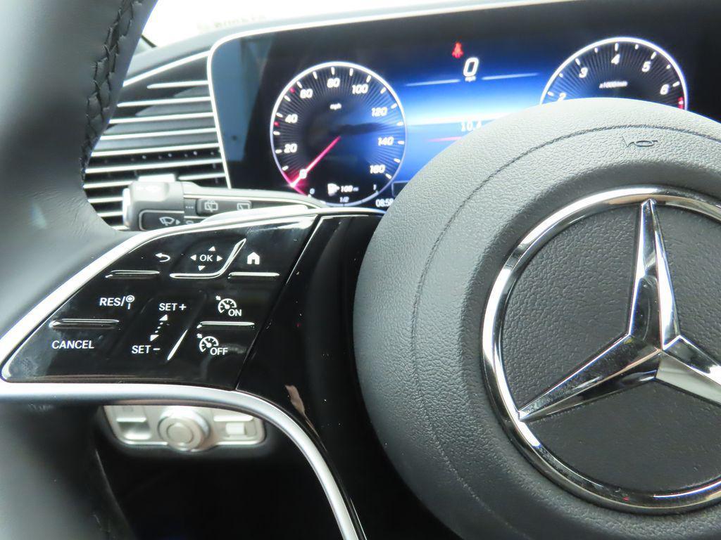 new 2026 Mercedes-Benz GLE 350 car, priced at $68,915