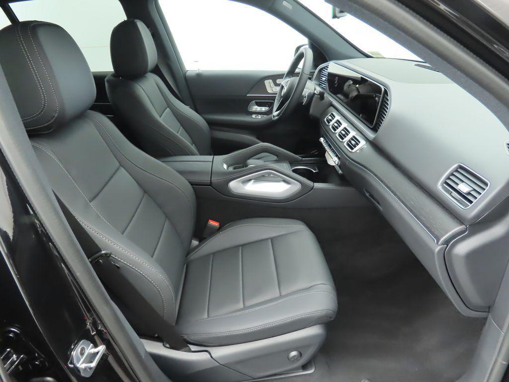 new 2026 Mercedes-Benz GLE 350 car, priced at $68,915