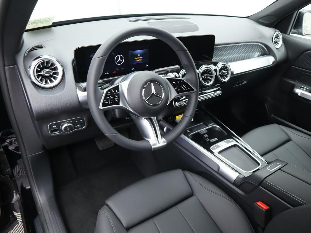 used 2025 Mercedes-Benz GLB 250 car, priced at $36,033
