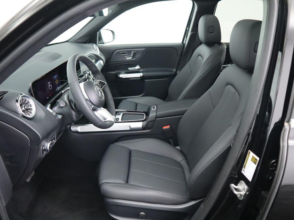 used 2025 Mercedes-Benz GLB 250 car, priced at $42,533