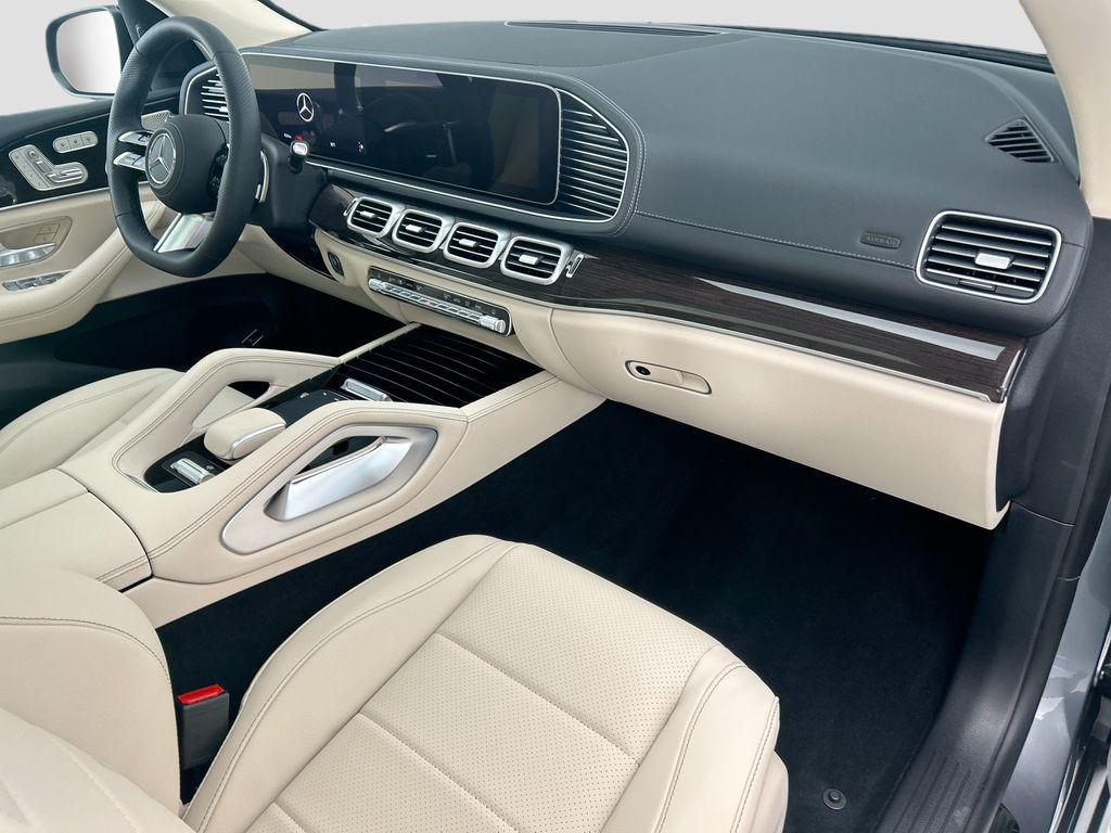 new 2026 Mercedes-Benz GLS 450 car, priced at $99,440