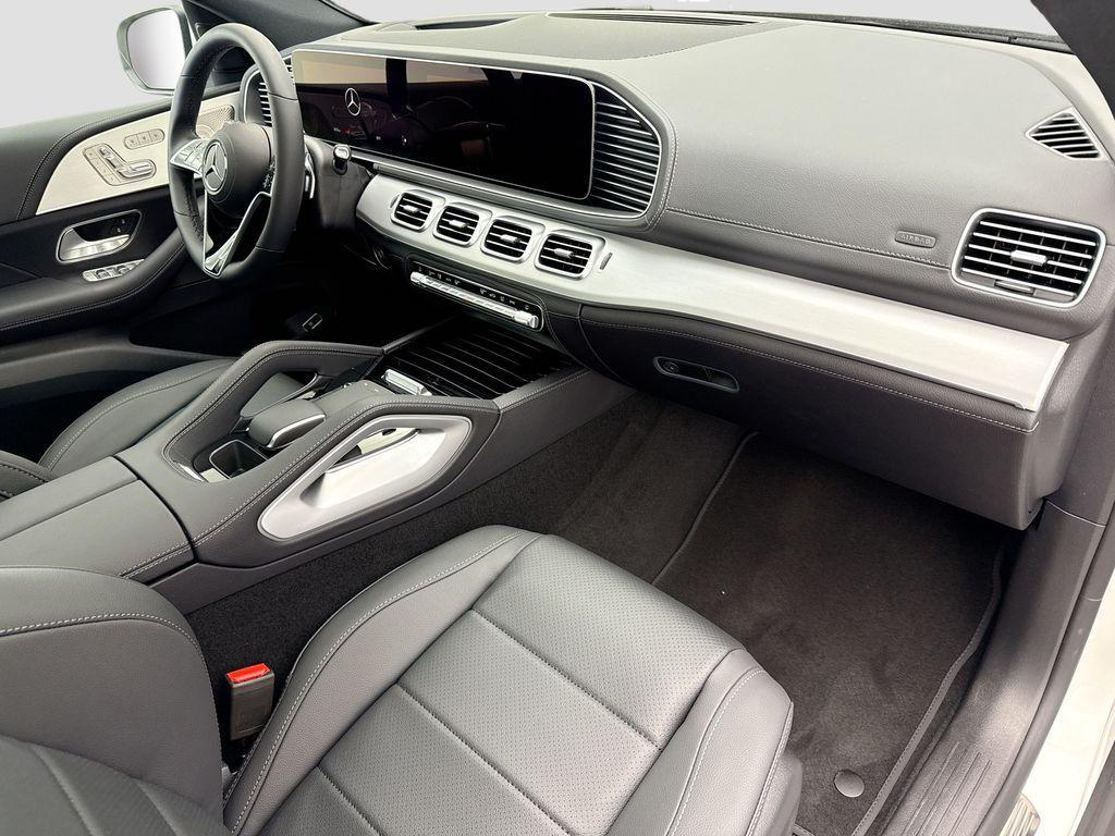 new 2026 Mercedes-Benz GLE 450 car, priced at $83,790